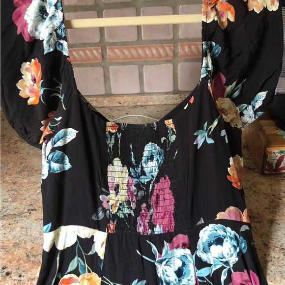 Anthropologie Yumi Kim Floral Maxi Dress Smocked Back Floral Print - Picture 6 of 7